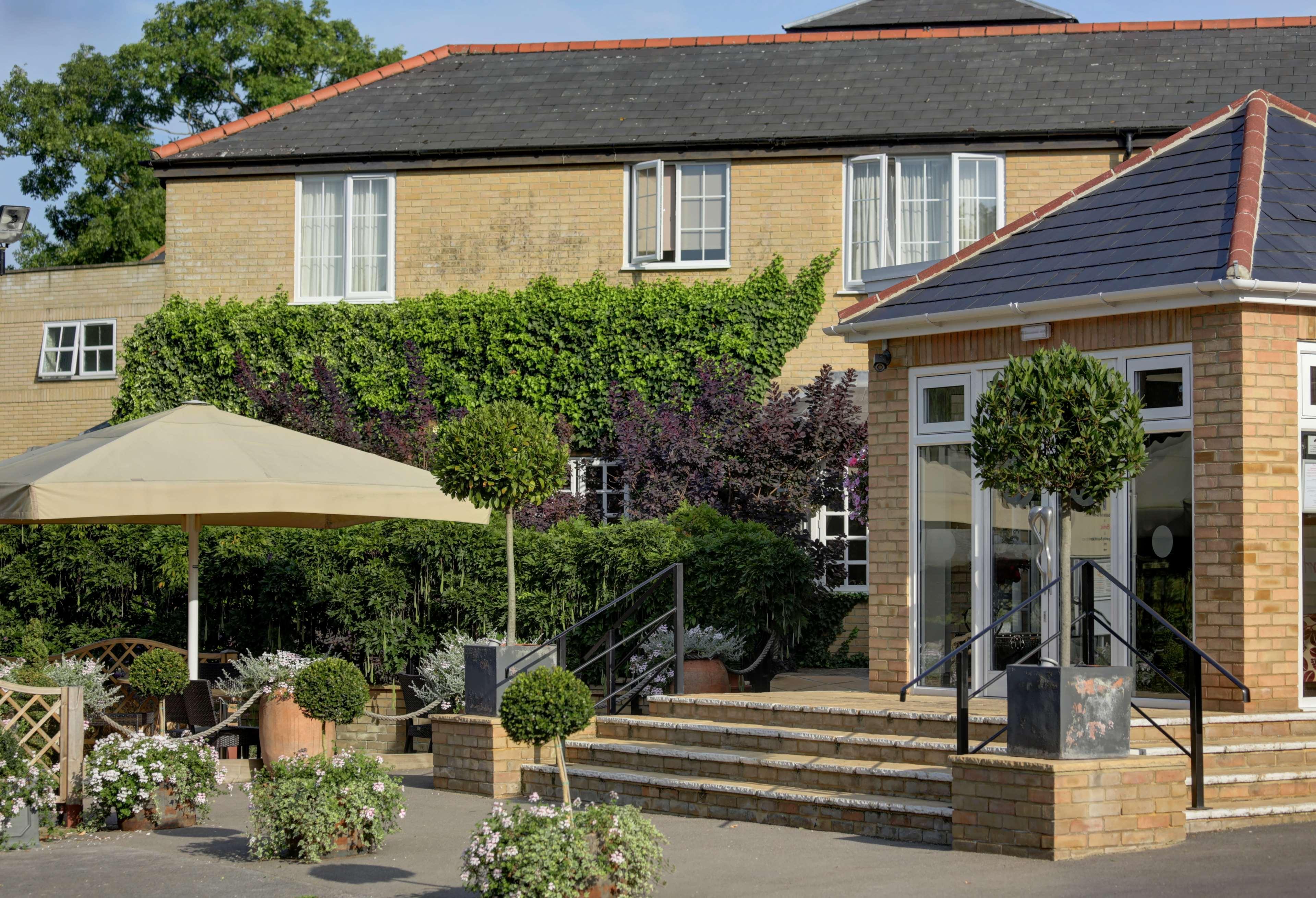 Best Western Ivy Hill Hotel Chelmsford Exterior foto